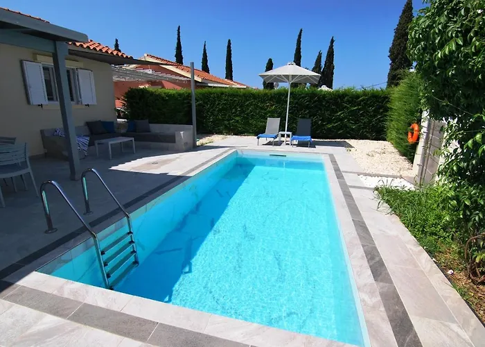 Cypress Garden Villas