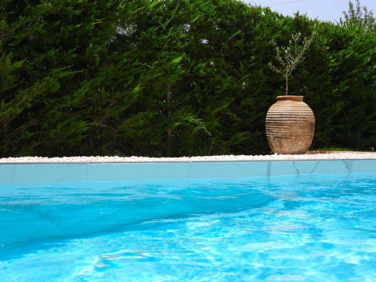 Cypress Garden בית נופש סבורונטה