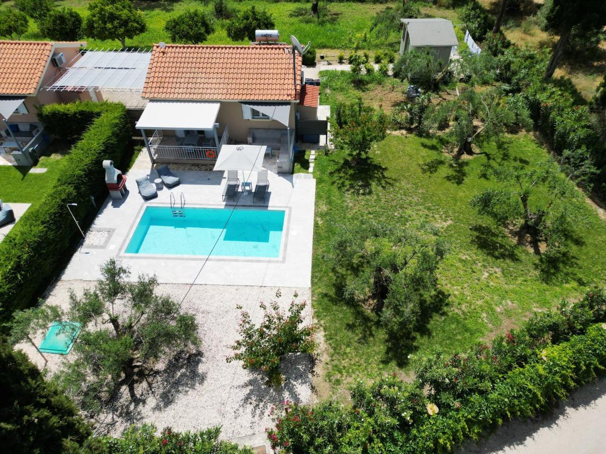 Cypress Garden בית נופש סבורונטה